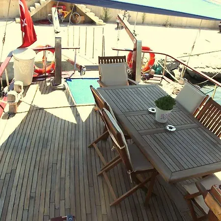 Bådhotel Felix Bodrum Yelkenli Tekne *