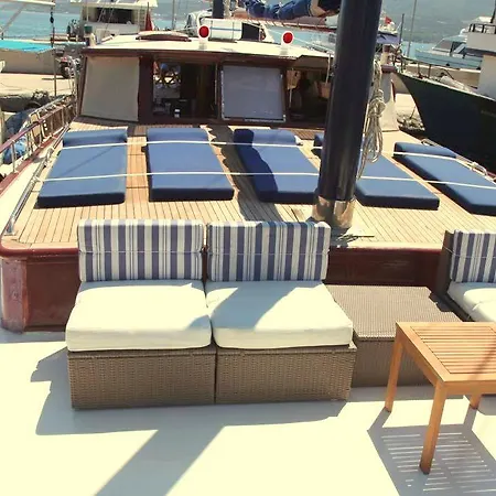Felix Bodrum Yelkenli Tekne *